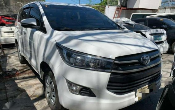 2018 Toyota Innova 2.8J diesel manual newlook WHITE