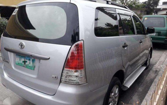 Toyota Innova 2011 FOR SALE-4