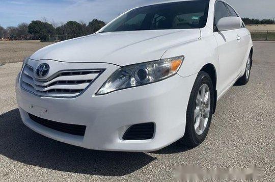 Toyota Camry 2010 for sale-4