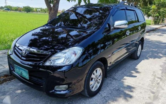 For sale Toyota Innova G 2010-10