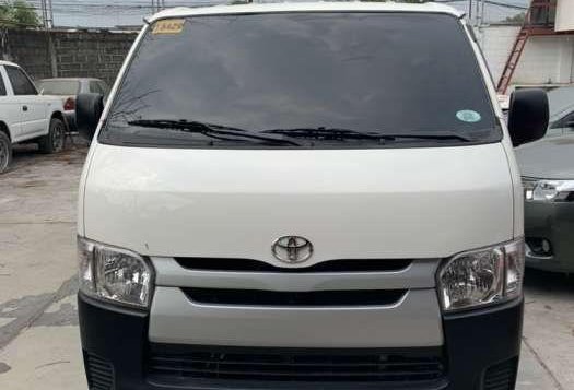 2017 Toyota Hiace 3.0 Commuter Manual White for sale-1