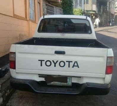 Toyota Hilux pick up 2002 for sale