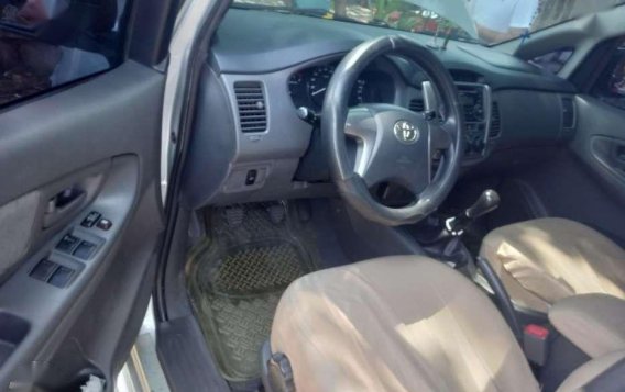 Toyota Innova e manual 2014 for sale-5