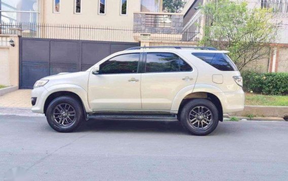 2013 Toyota Fortuner 4x2 Automatic Original Casa Color-9