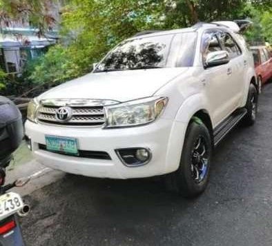 Toyota Fortuner 2011 model in good condition-3