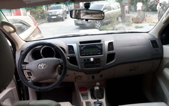 Toyota Fortuner 2006 4x4 diesel matic for sale -2