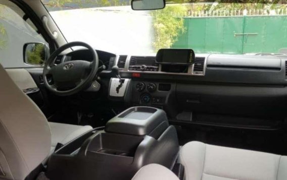 2016 Toyota Hiace Super Grandia Automatic transmission