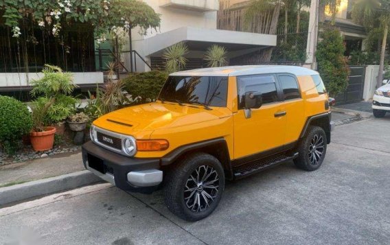 2016 Toyota FJ Cruiser 4.0 AT Gas 4x4-1