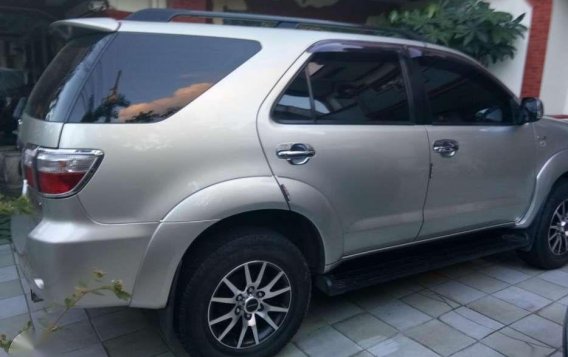 2010 Toyota Fortuner FOR SALE-4