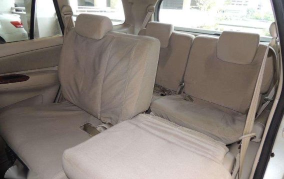 2006 Toyota Innova G AT 2.5 Diesel for sale-7