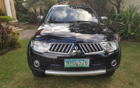 2009 MITSUBISHI Montero GLS SE 4x4 A/T Top of the line