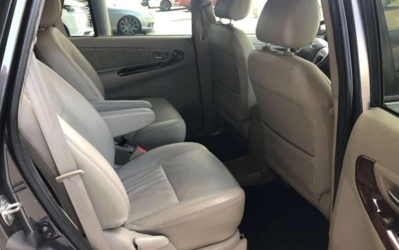 2013 Toyota Innova V FOR SALE-3