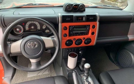 Toyota Fj Cruiser 2014 for sale-4