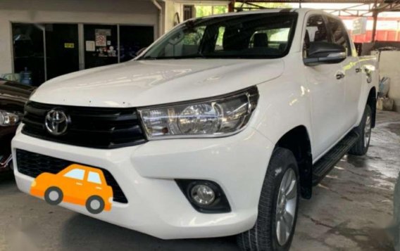 FOR SALE TOYOTA Hilux Manual 2016