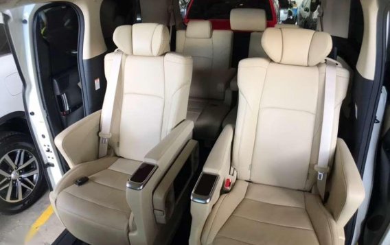 2016 Toyota Alphard A/T 3.5 V6 Full Options-6