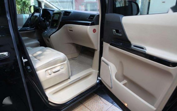 2013 Toyota Alphard V6 for sale -3