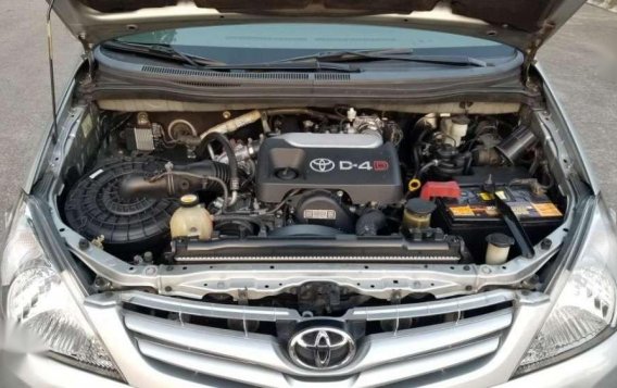 2010 Toyota Innova G Matic Diesel top of the line-5
