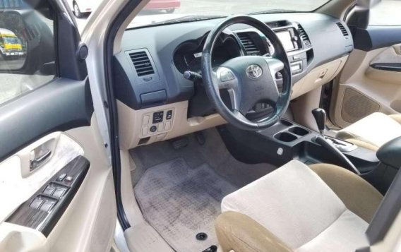 2014 Toyota Fortuner AT Diesel 20k mileage-5