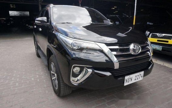 Toyota Fortuner 2017 V AT for sale -2