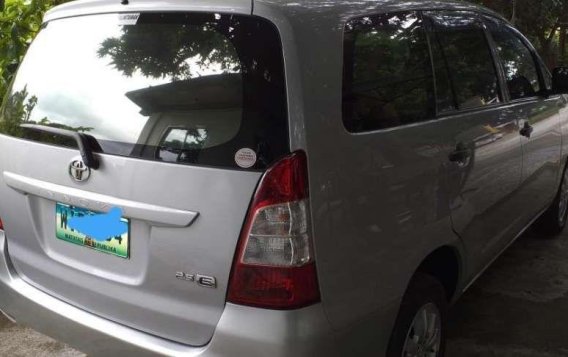 TOYOTA Innova e matic 2013 diesel FOR SALE-3