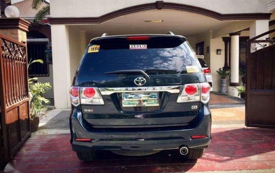 2013 Toyota Fortuner 4x2 Manual for sale 