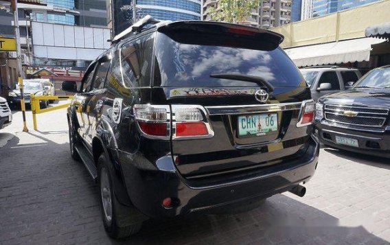 Toyota Fortuner 2011 for sale -5