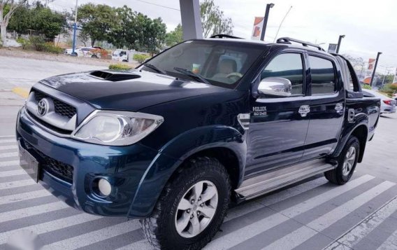 Toyota Hilux G 4x4 Manual 2010 --- 650K Negotiable-1