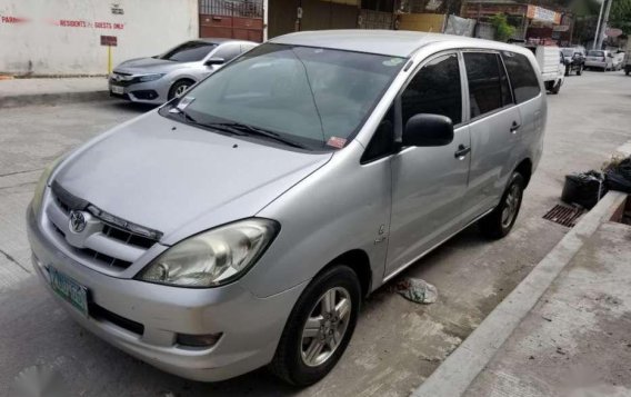 2005 TOYOTA Innova e manual diesel