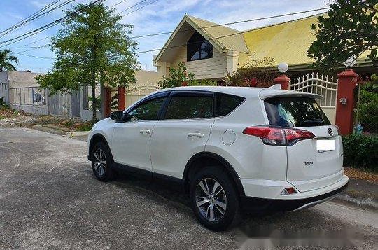 Toyota RAV4 2017 FOR SALE-4