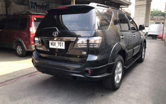 Toyota Fortuner G  2010  D4D Diesel Engine FOR SALE-4