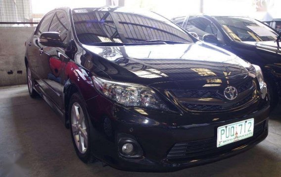 2011 Toyota Altis 20V AT with paddle shifter-1