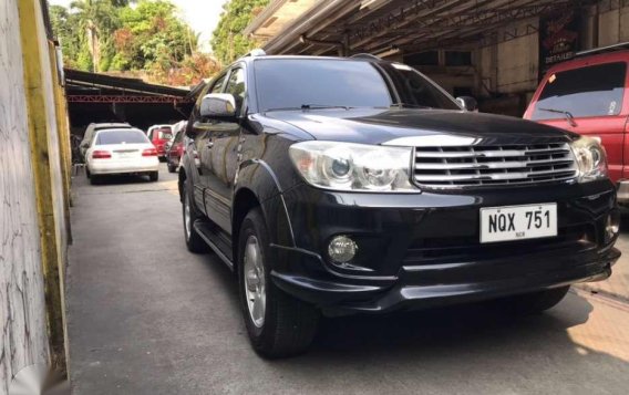 Toyota Fortuner G  2010  D4D Diesel Engine FOR SALE-2