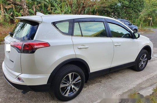 Toyota RAV4 2017 FOR SALE-5