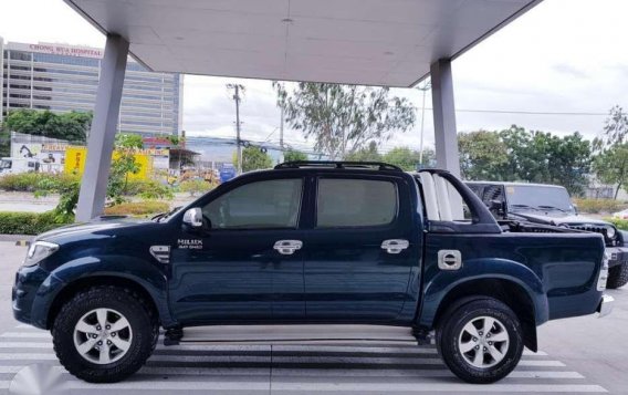 Toyota Hilux G 4x4 Manual 2010 --- 650K Negotiable-3