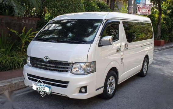 2013 Toyota Hiace for sale-1