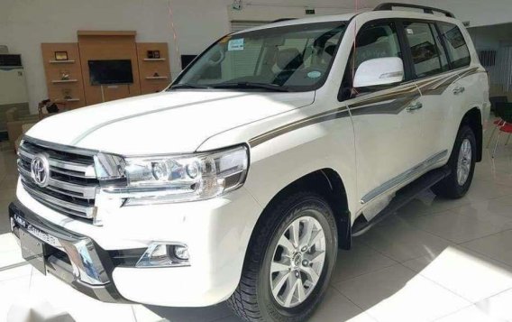 Toyota Land Cruiser 200 4.5L diesel 2019 =-2