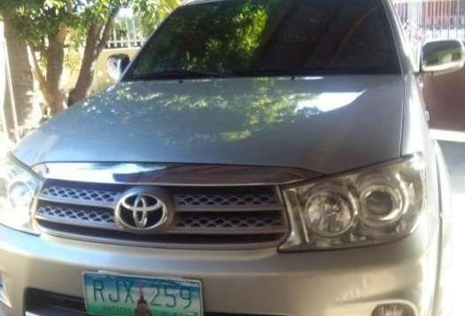 Toyota Fortuner D4D matic g 2010 model FOR SALE