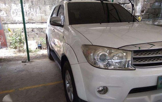 For sale 500k 2009 TOYOTA Fortuner gas AT -7