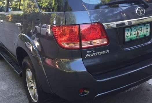 Like new Toyota Fortuner for sale-3