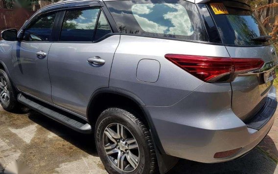Toyota Fortuner 2017 2.4G Diesel AT 4x2 for sale-2