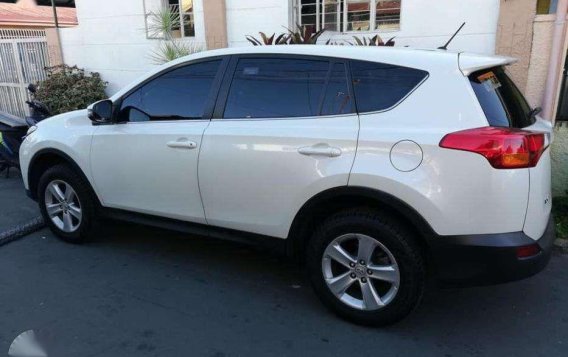 2013 Toyota Rav4 Matic Pearl White -1