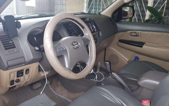 For Sale: Toyota Fortuner V 2011-3