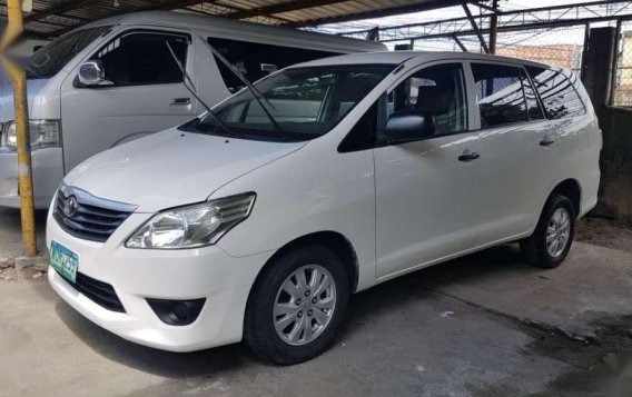 2013 model Toyota Innova E AT Diesel FOR SALE-1