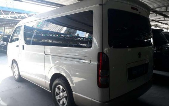 Toyota Hi ace 2010 for sale-1
