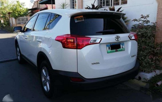 2013 Toyota Rav4 Matic Pearl White -3