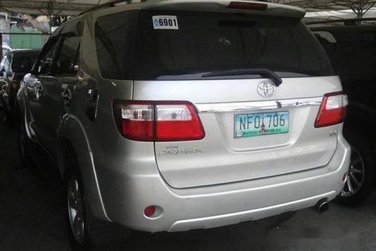 Toyota Fortuner 2009 G AT for sale-3