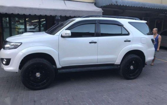 2015 Toyota Fortuner V Diesel Automatic -2