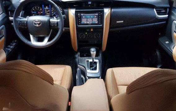 Toyota Fortuner 2017 2.4G Diesel AT 4x2 for sale-11