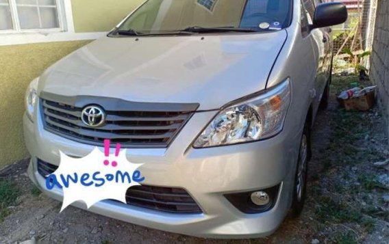 2013 Toyota Innova j FOR SALE