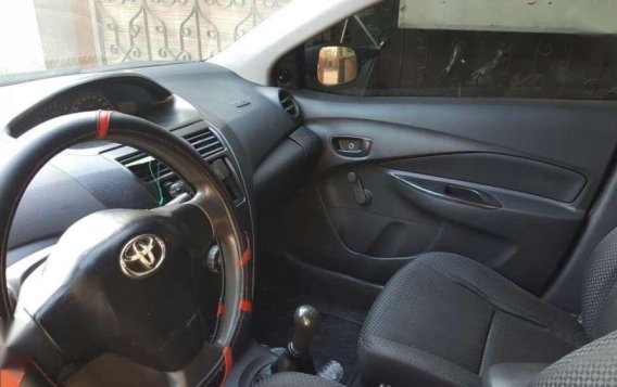 Toyota Vios 2009 FOR SALE-2